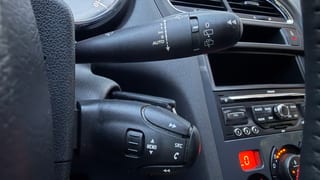 Miniatura de Peugeot 5008 - Foto 20