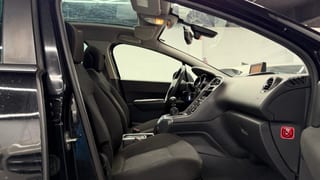Miniatura de Peugeot 5008 - Foto 16