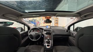 Miniatura de Peugeot 5008 - Foto 3