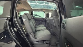Miniatura de Peugeot 5008 - Foto 4
