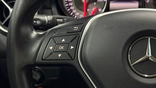 Miniatura de Mercedes GLA - Foto 9