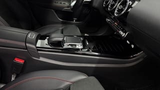Miniatura de Mercedes CLA - Foto 11