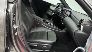 Miniatura de Mercedes CLA - Foto 19