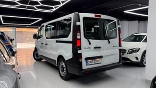 Miniatura de Renault Traffic - Foto 4