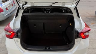 Miniatura de NISSAN MICRA - Foto 19