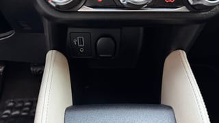Miniatura de NISSAN MICRA - Foto 18