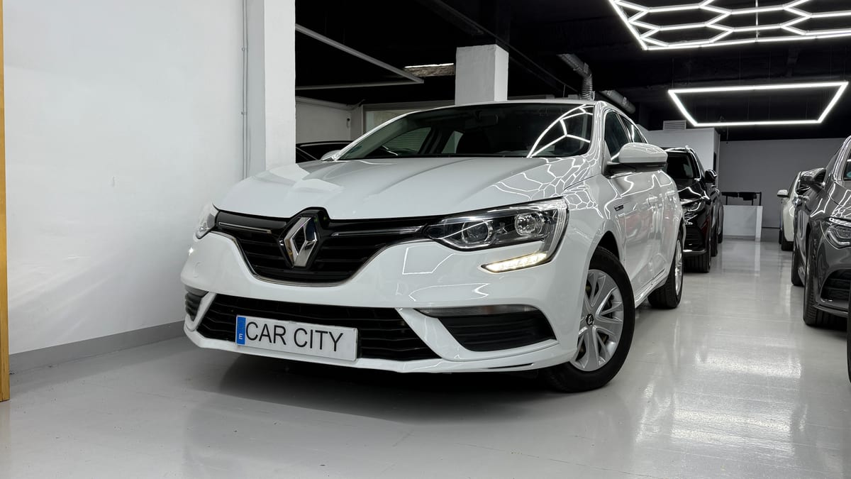 Coche de segunda mano Renault Megane en Barcelona - Vista 1