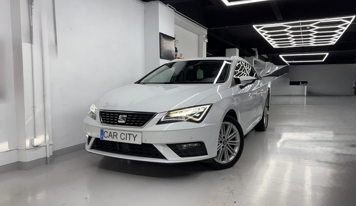 Coche de segunda mano Seat Leon ST en Barcelona - Vista 1