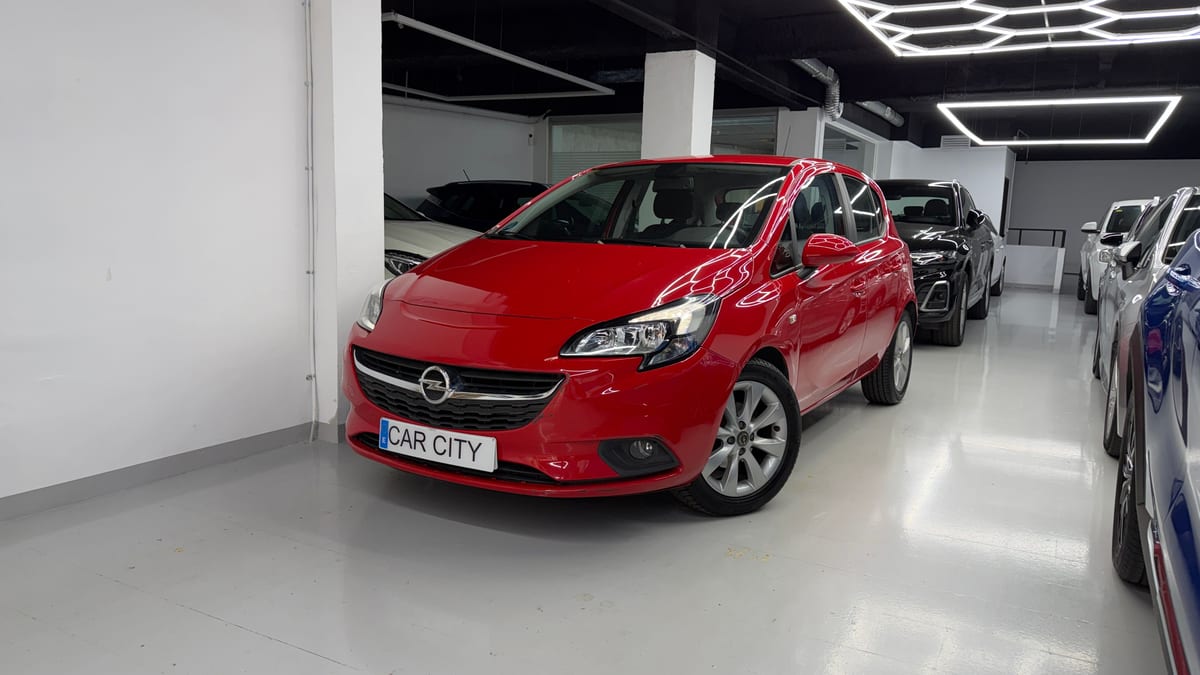 Coche de segunda mano Opel Corsa GLP en Barcelona - Vista 1