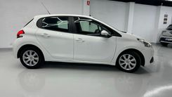Miniatura de Peugeot 208 - Foto 5