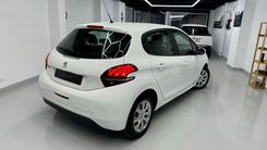Miniatura de Peugeot 208 - Foto 3
