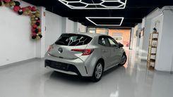 Miniatura de Toyota Corolla 1.8 - Foto 2