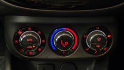 Miniatura de Opel Corsa GLP - Foto 6